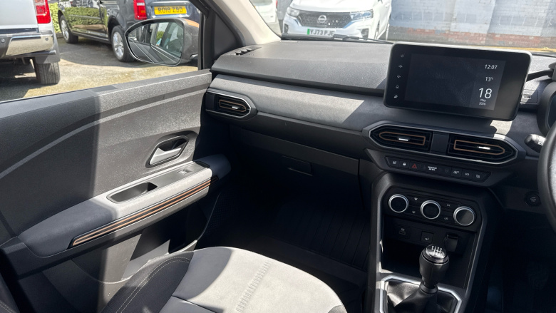 Dacia Jogger 1.0 TCe Extreme 5dr Petrol Estate